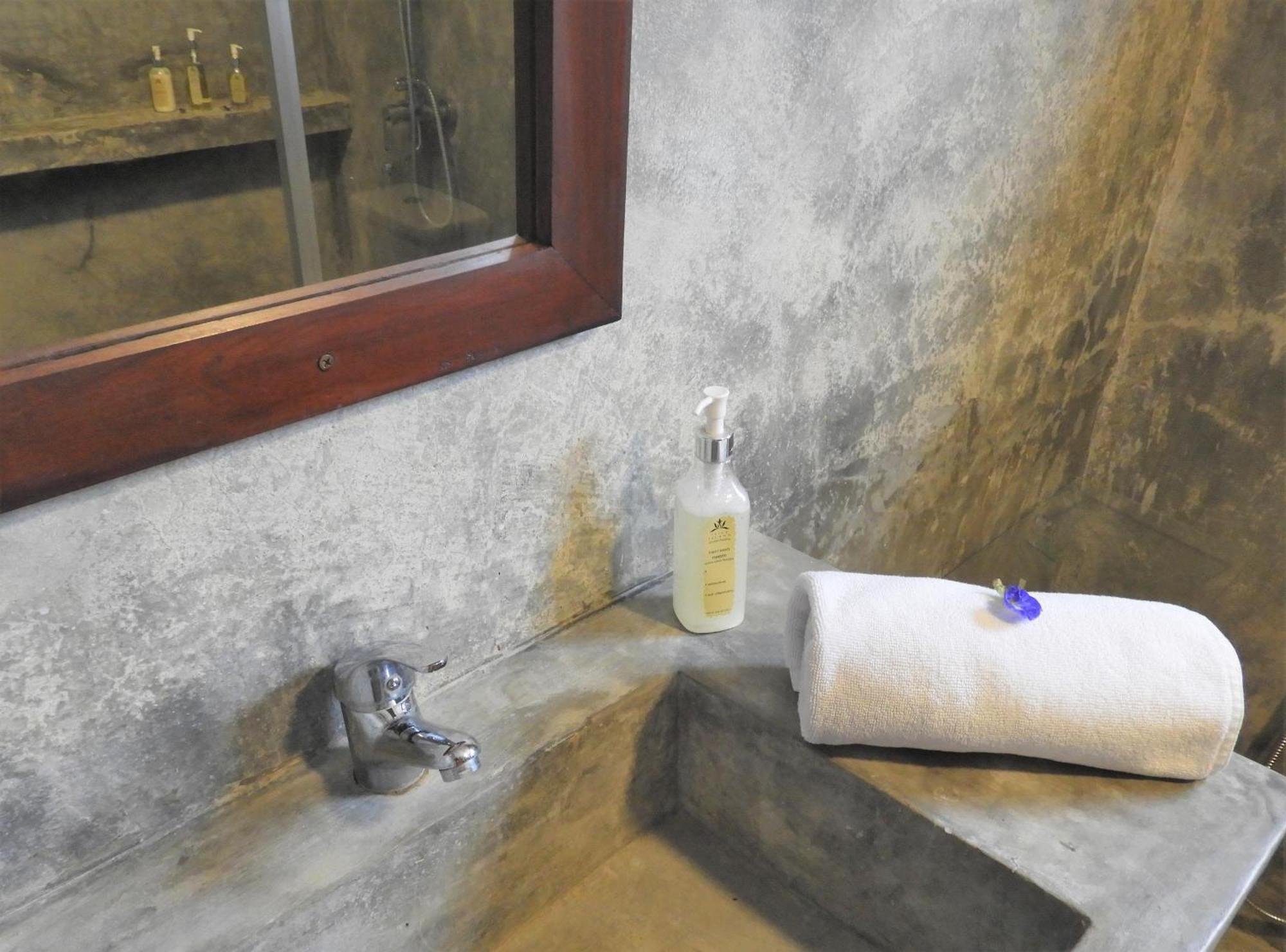 Kumbalgama Me Yoga Villa الغرفة الصورة